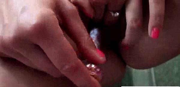  All Kind Of Stuffs Put In Her Holes By Kinky Girl video-10